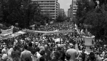 jun_29_syntagma_square_crowd-odysseas_gp