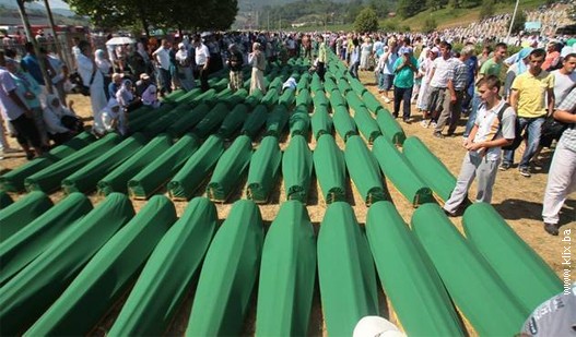 Masakr u Srebrenici iz klasne perspektive