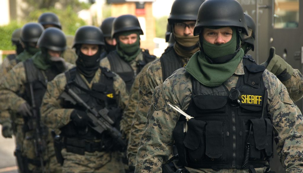 SWAT_team_-_By_Oregon_Department_of_Transportation_-_SWAT_team__CC_BY_2.0