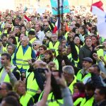 Francuska u stanju pobune dok žuti prsluci napreduju