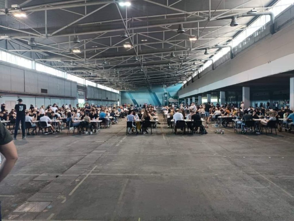 Novosađani ugasili SNS ‘kol centar’