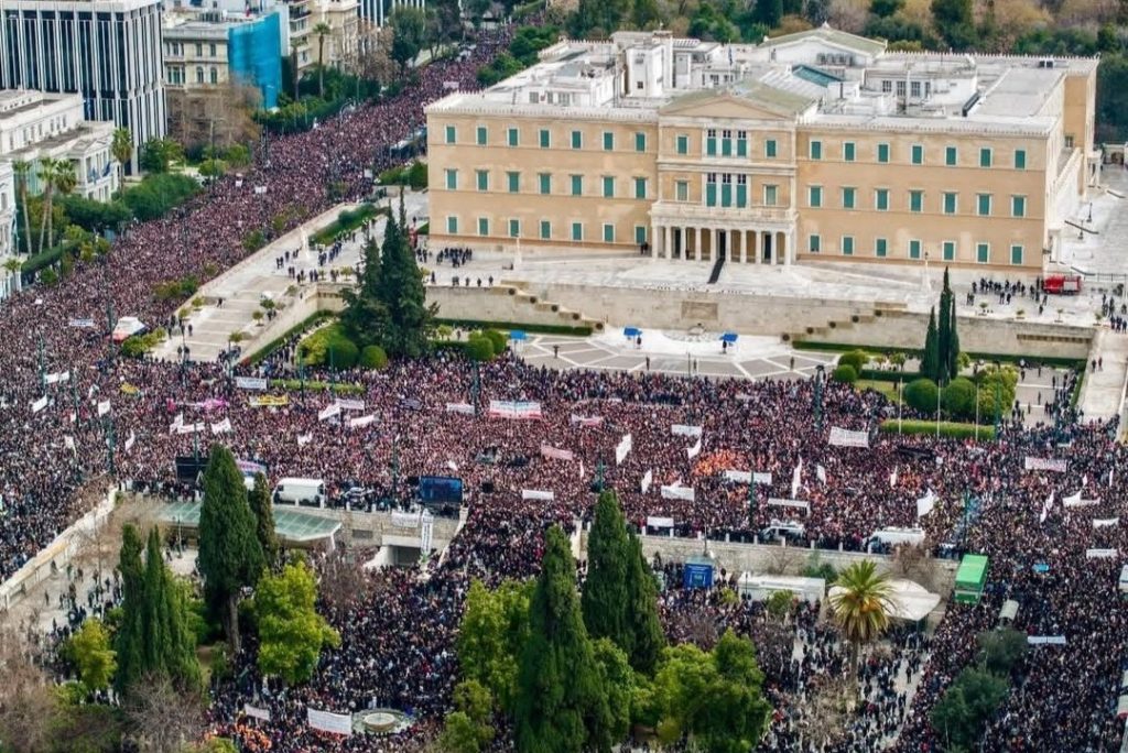 Grčka: od stotina tisuća do milijuna – ljudi stupaju naprijed i stvaraju povijest