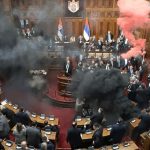 Srbija: povlačenje od neposredne ka parlamentarnoj demokratiji